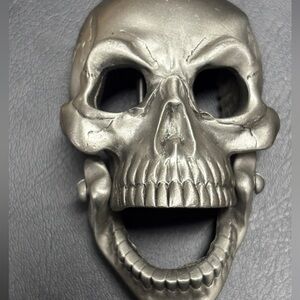 1996 GREAT AMERICAN Products “SKULL” Silver PEWTER Belt Buckle W/Movable Jaw